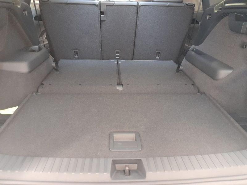 Volkswagen Tayron 2.0 TDI SCR R-Line Plus DSG