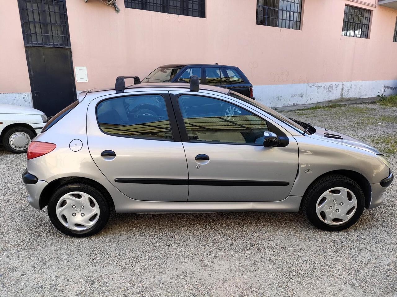 Peugeot 206 1.4 5p. XT