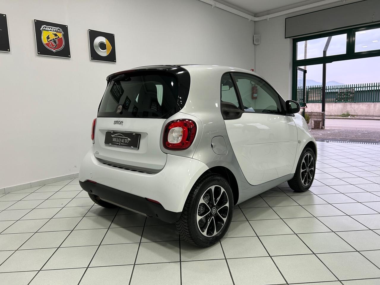 Smart ForTwo 1.0cc 71cv Passion Automatica