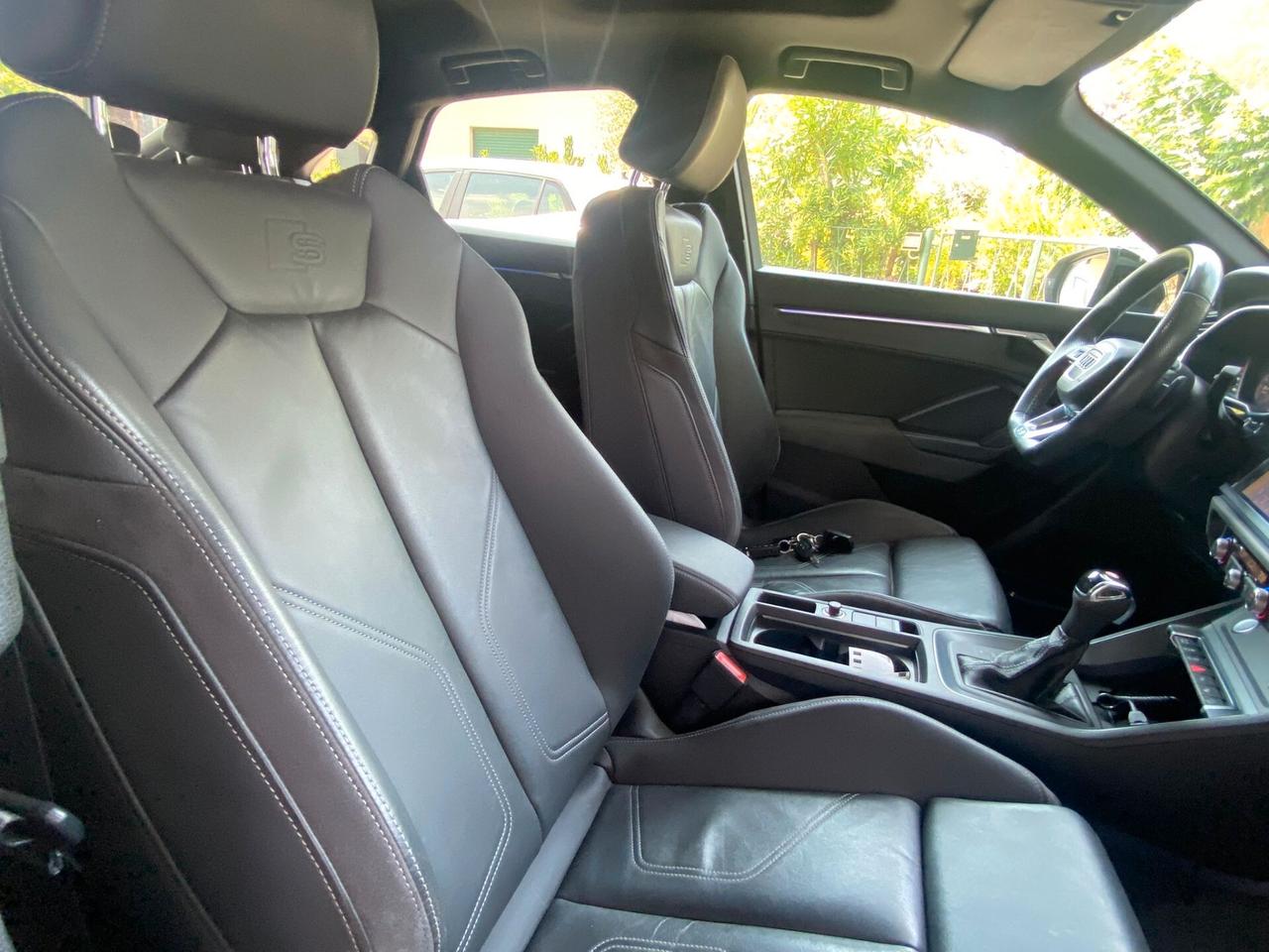 Audi Q3 35 TDI S tronic line edition