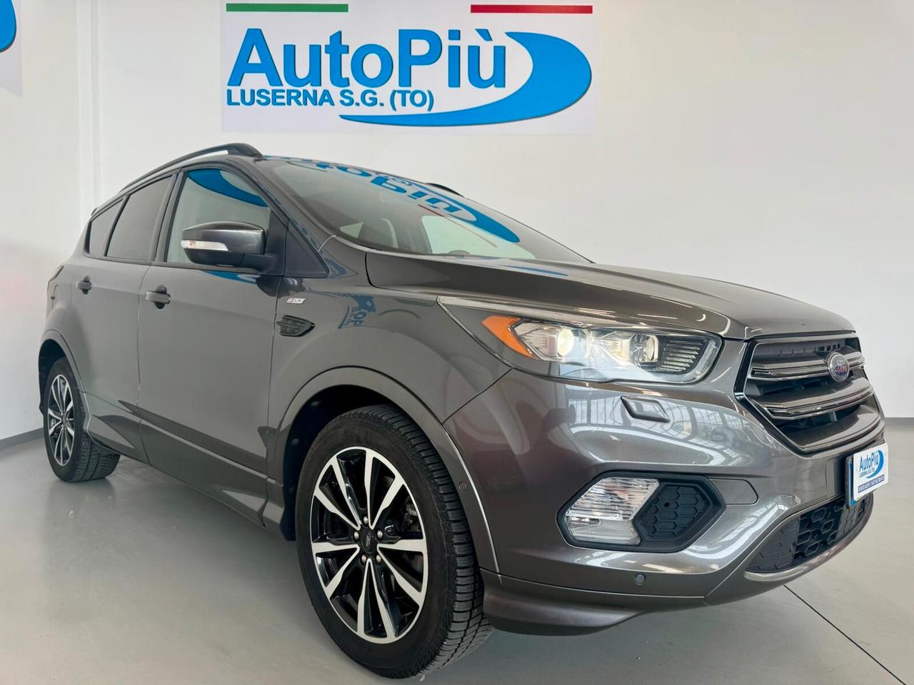 Ford Kuga 2.0 TDCI 150 CV S&S 4WD ST-Line