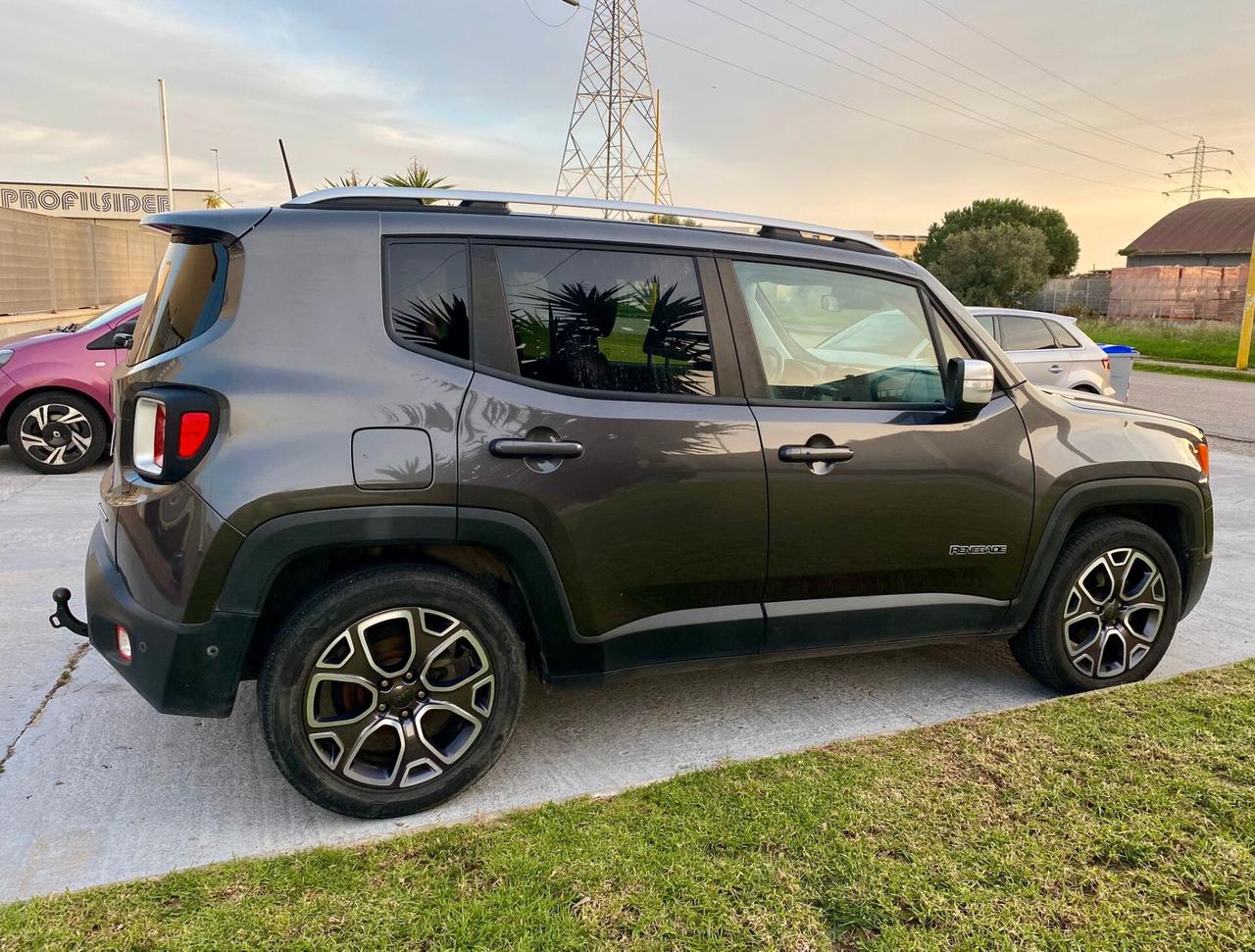 Jeep Renegade 1.6 Mjt 120 cv. Limited