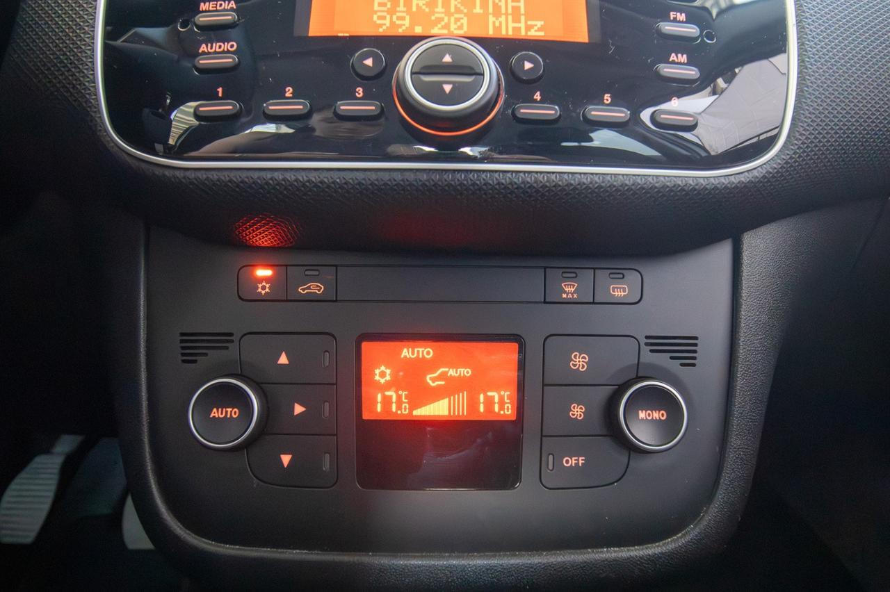 Fiat Punto 1.2 Street 69cv