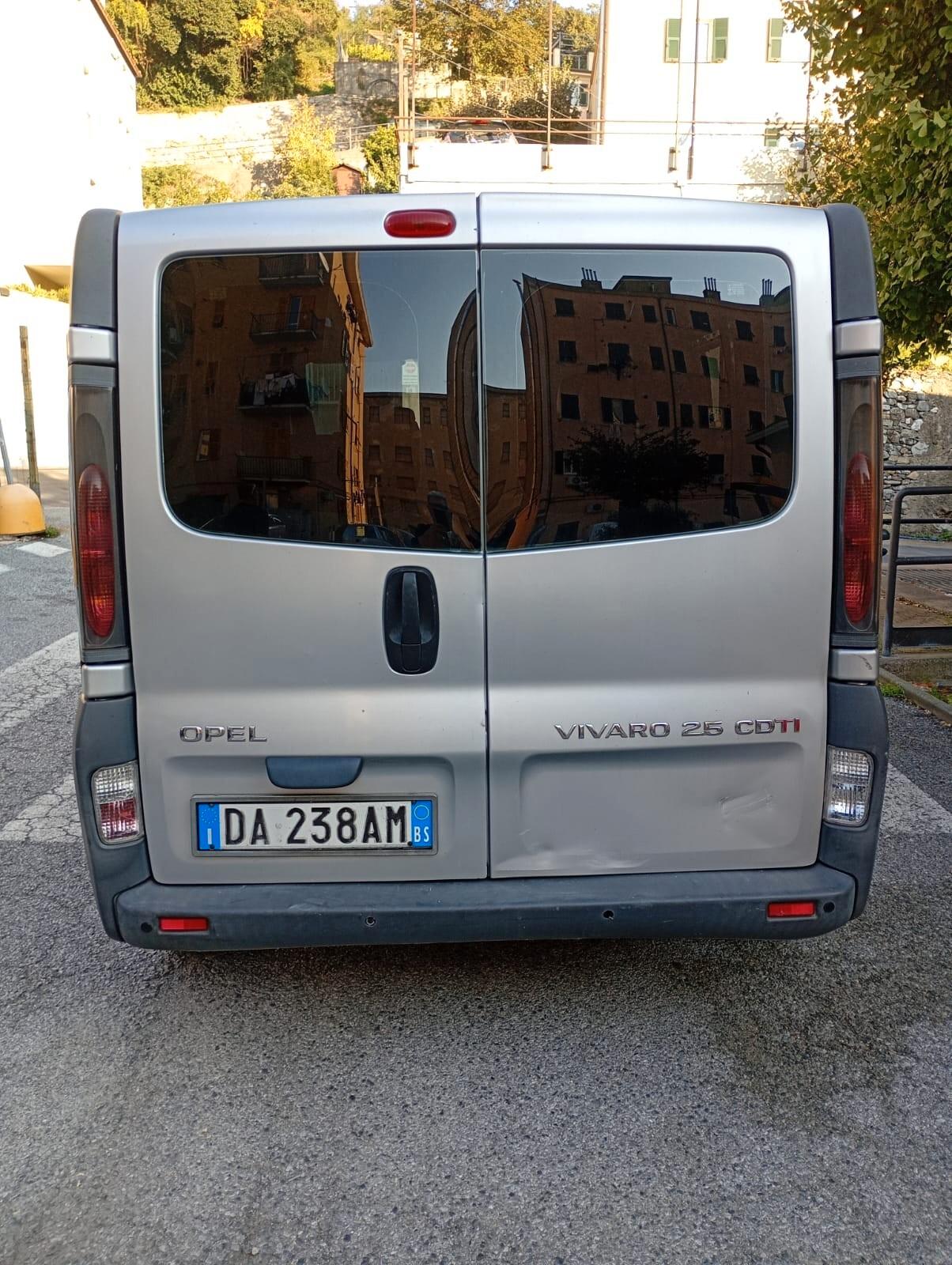 Opel Vivaro 2.5 Diesel 150CV S&S PL-TN-DC M Mobile Furgone