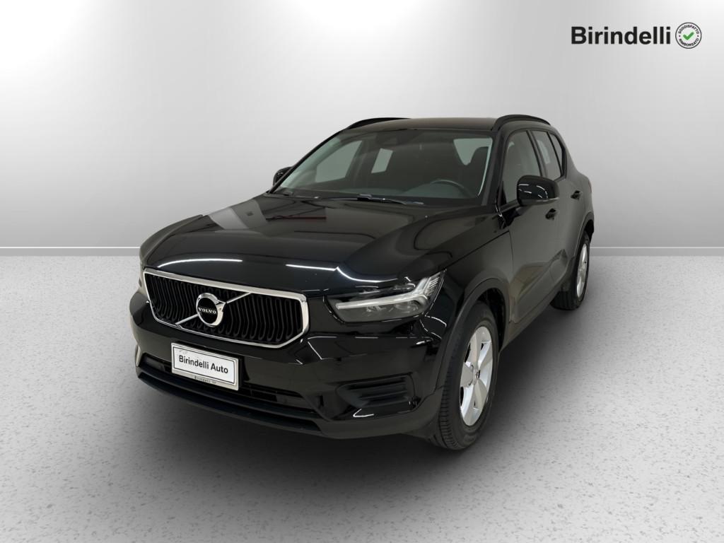 VOLVO XC40 (2017-->) - XC40 T2 Momentum