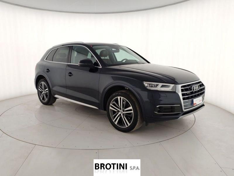 Audi Q5 40 TDI Business Sport quattro S tronic