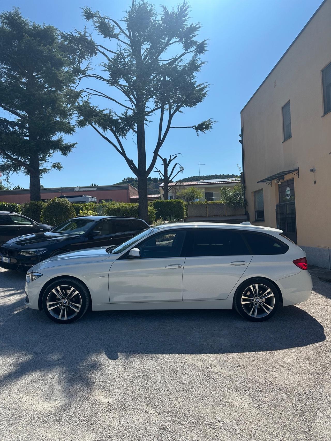 Bmw 320d xDrive Touring Msport