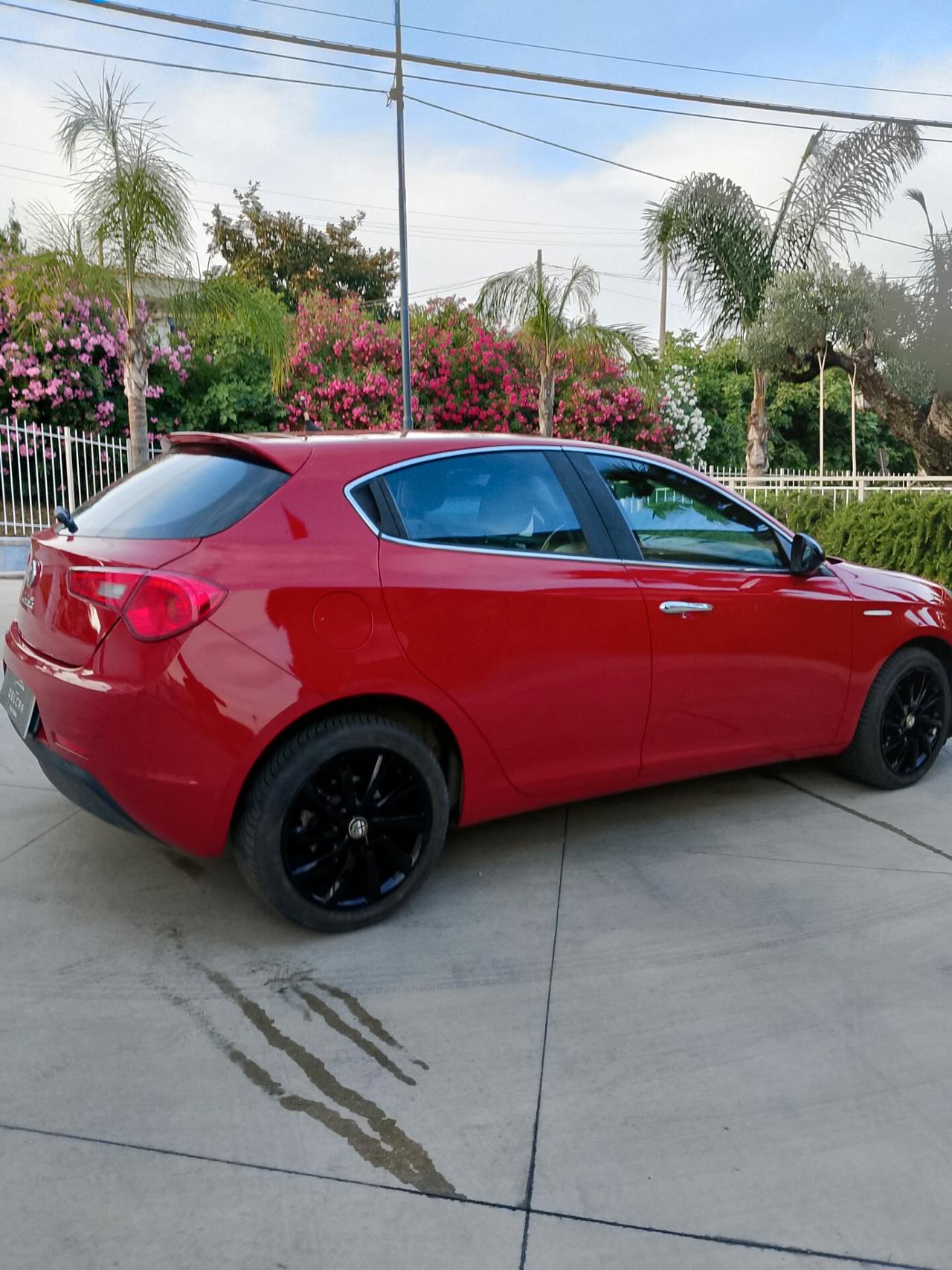 Alfa Romeo Giulietta 1.6 JTDm-2 105 CV Exclusive
