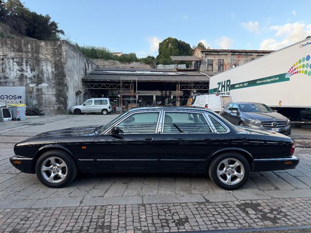 JAGUAR XJ 3.2 cat Executive ISCRITTA ASI