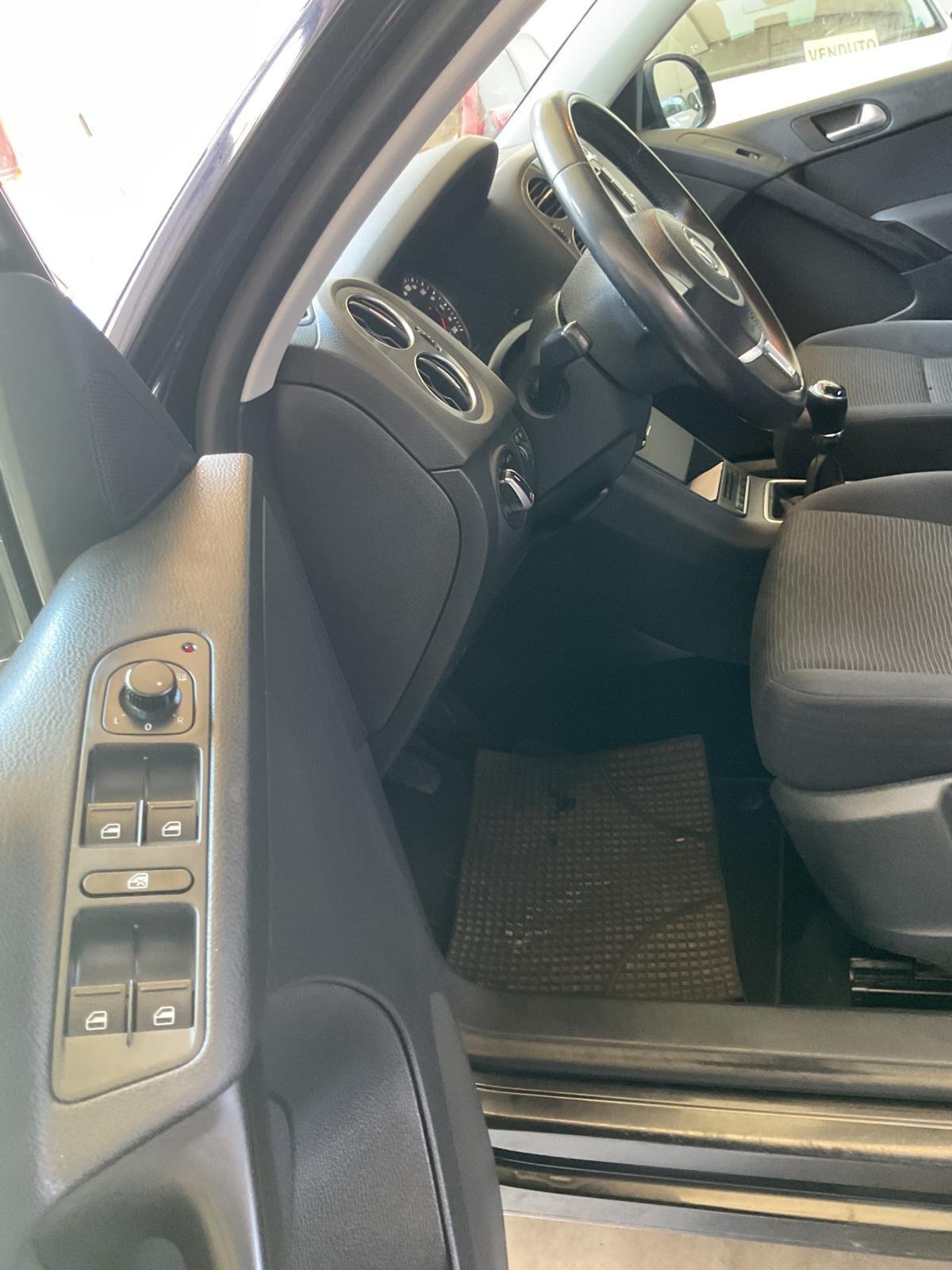 Volkswagen Tiguan 2.0 TDI 110 CV Sport & Style BlueMotion Technology