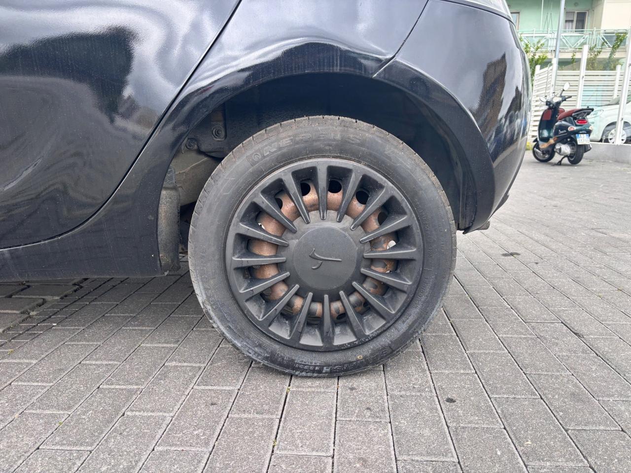 Lancia Ypsilon 1.3 MJT 16V 95 CV 5 porte S&S Elle