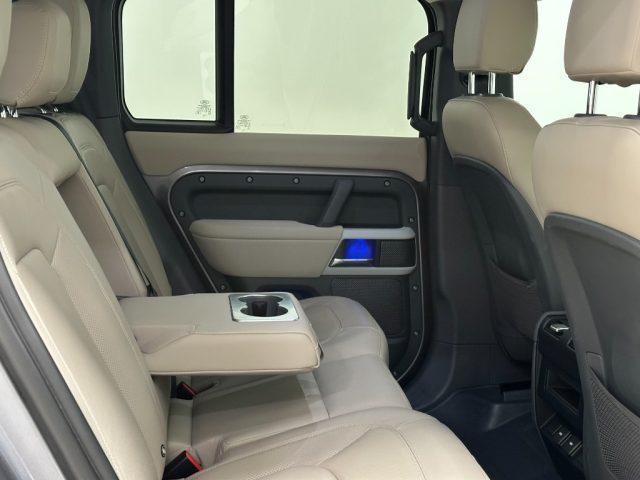 LAND ROVER Defender 110 3.0D I6 200 CV AWD Auto SE