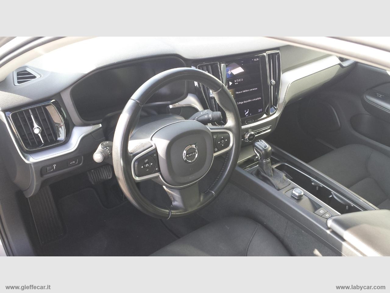 VOLVO V60 D3 Geartronic Business