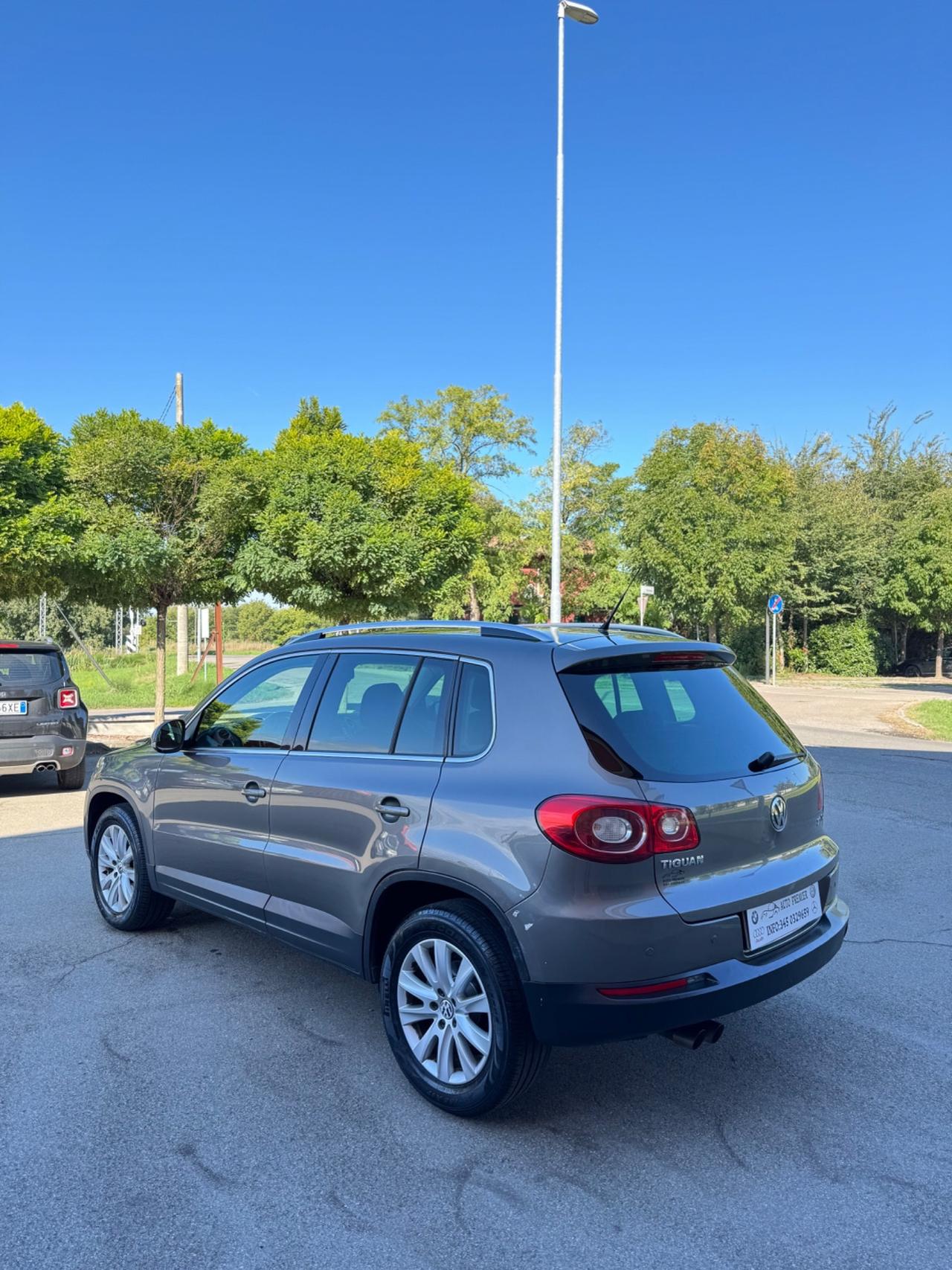 Volkswagen Tiguan 2.0 16V TDI DPF Sport & Style (18°)