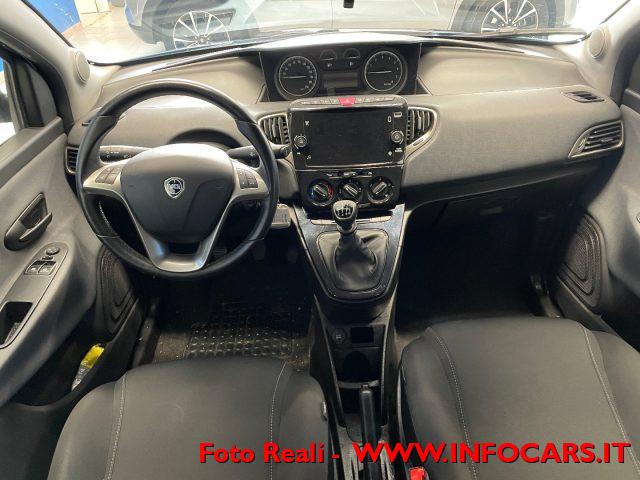 LANCIA Ypsilon 1.0 FireFly 5 porte S&S Hybrid Ecochic Gold PROMO