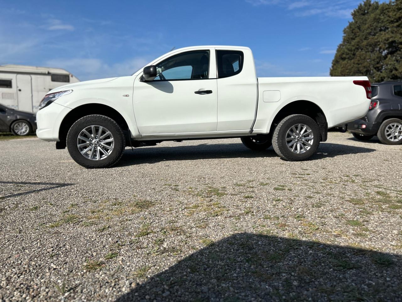 Mitsubishi L200 2.4 Diesel 154cv*CABINA SINGOLA*4POSTI*