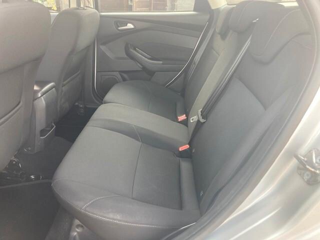 Ford Focus 1.6 120 CV GPL SW Titanium