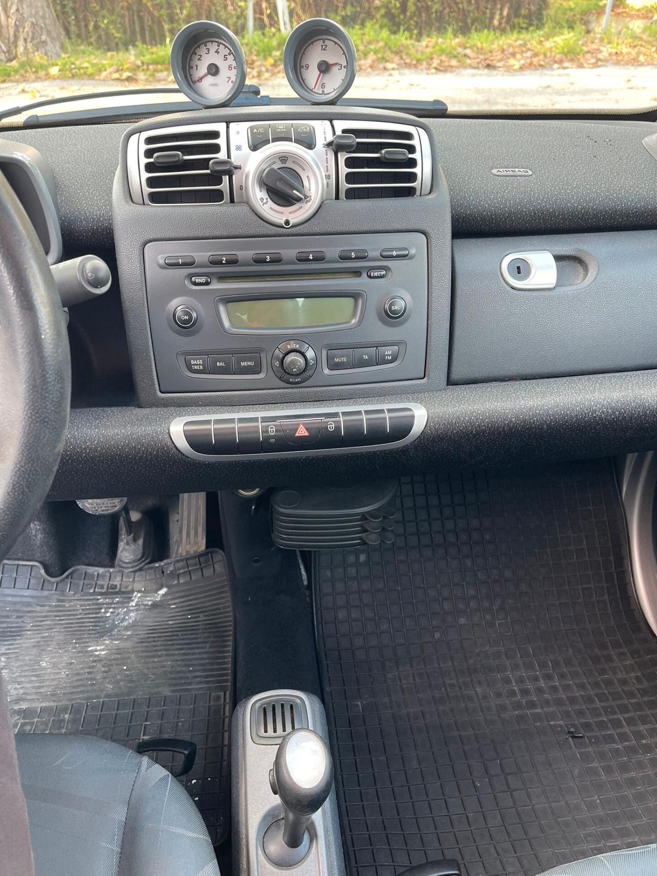 Smart ForTwo 1000 52 kW coupé limited two