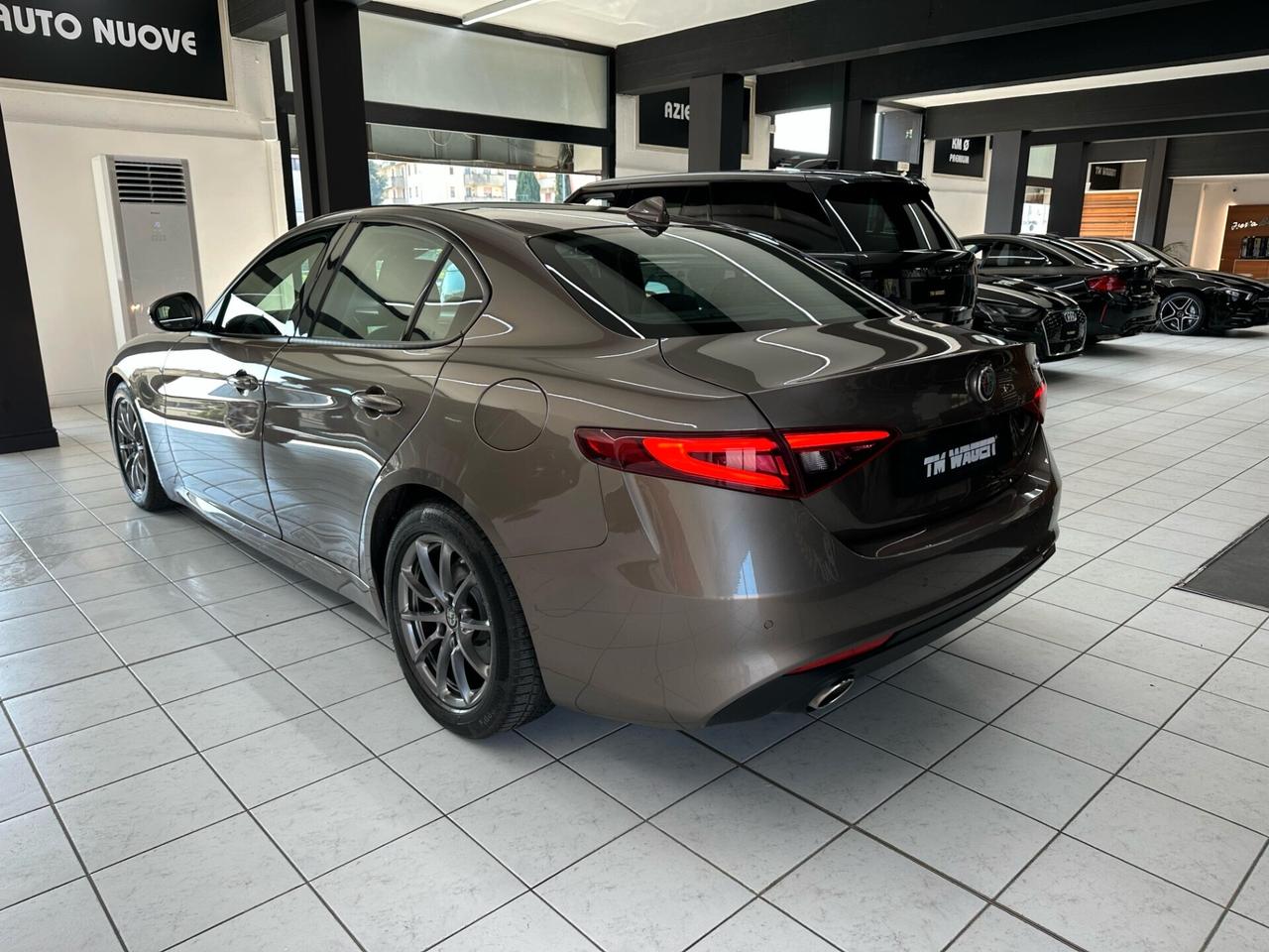 Alfa Romeo Giulia 2.2 t Super 150cv auto