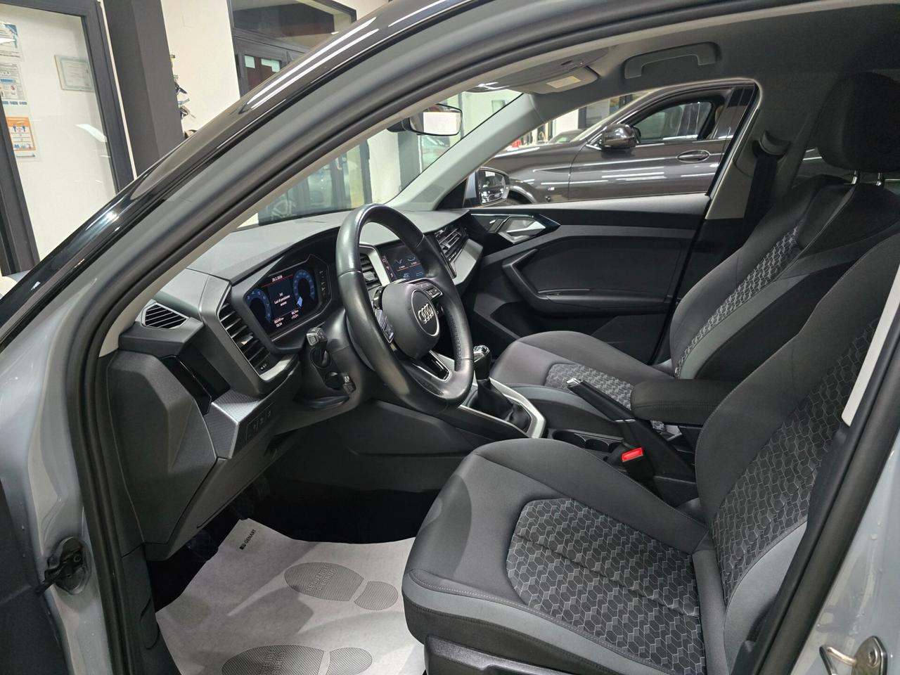 Audi A1 citycarver 30 TFSI Admired