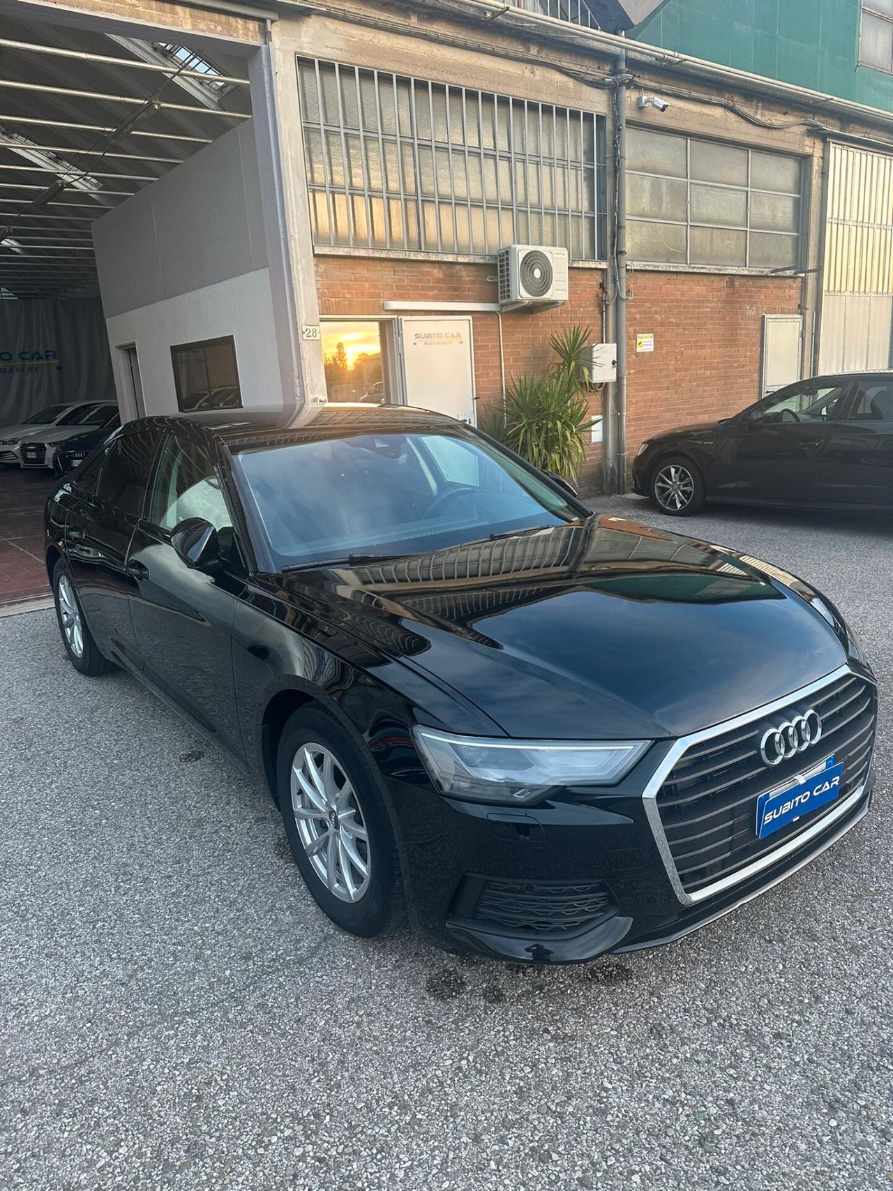 Audi A6 40 2.0 TDI quattro ultra S tronic Business Sport