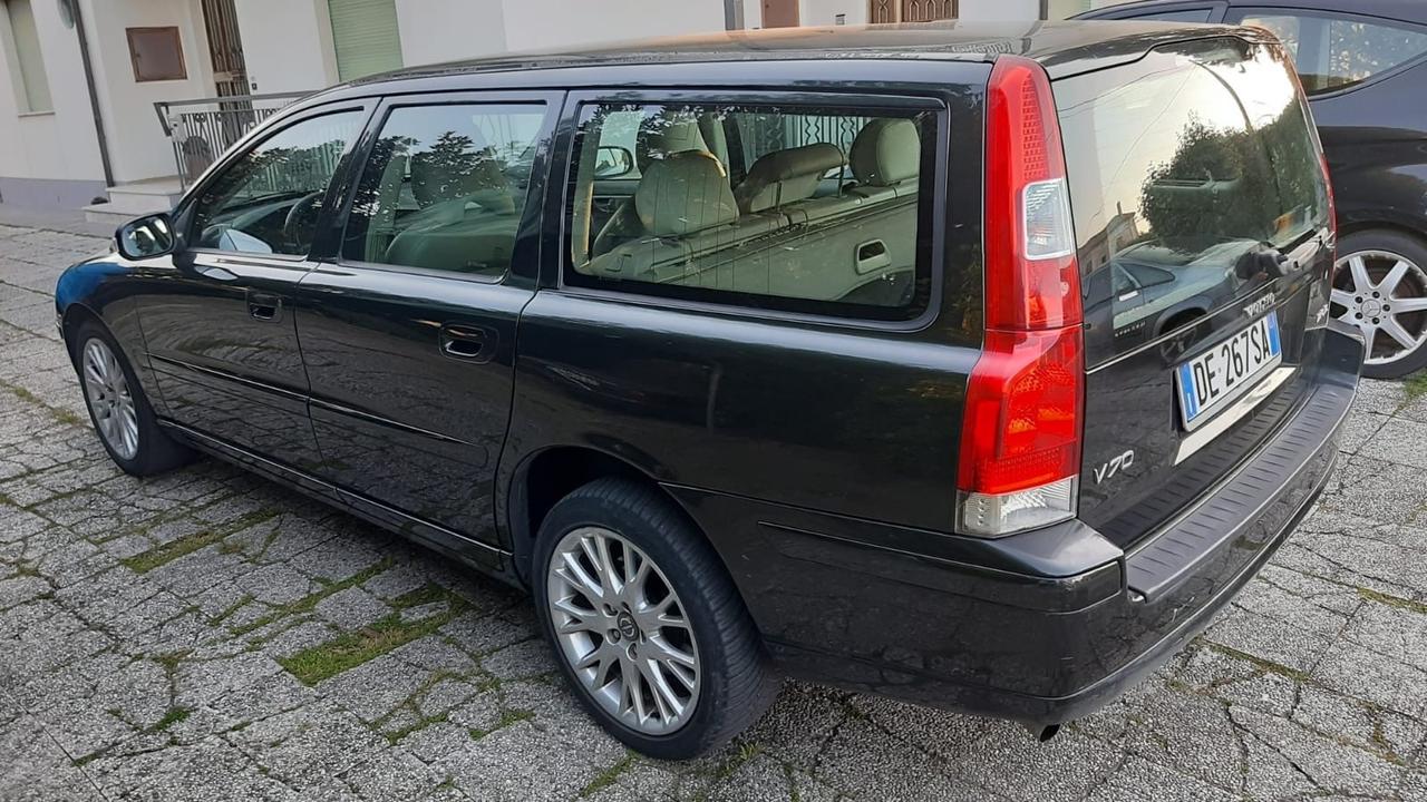 Volvo V70 2.5 Bi-Fuel Metano