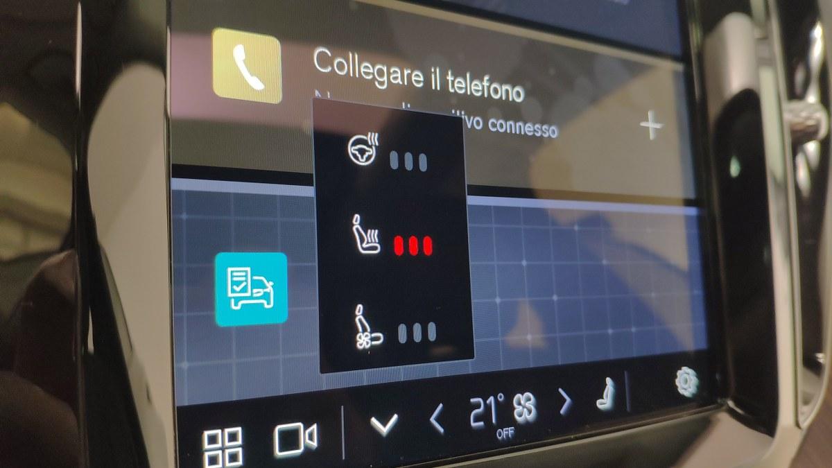 VOLVO Xc60 T8 Recharge Plug-In Hybrid Awd Aut. Ultimate Dark