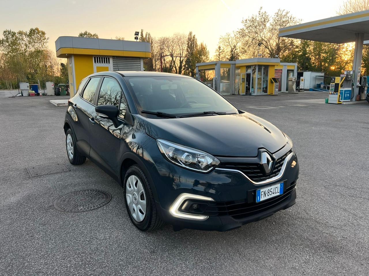 Renault Captur dCi 8V 90 CV EDC Initiale Paris