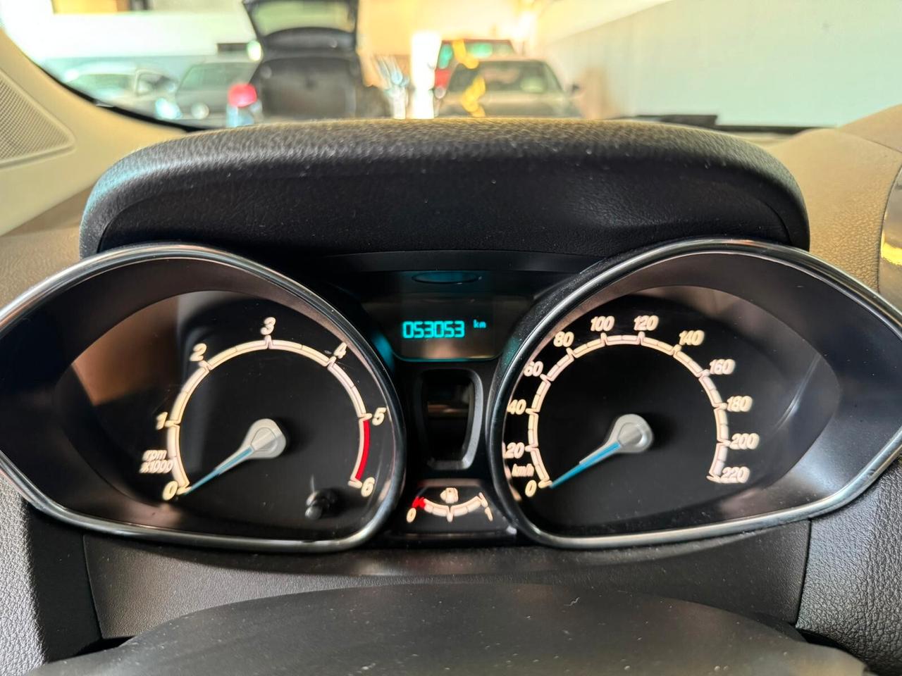 Ford Tourneo Courier 1.5 TDCI 75 CV Titanium