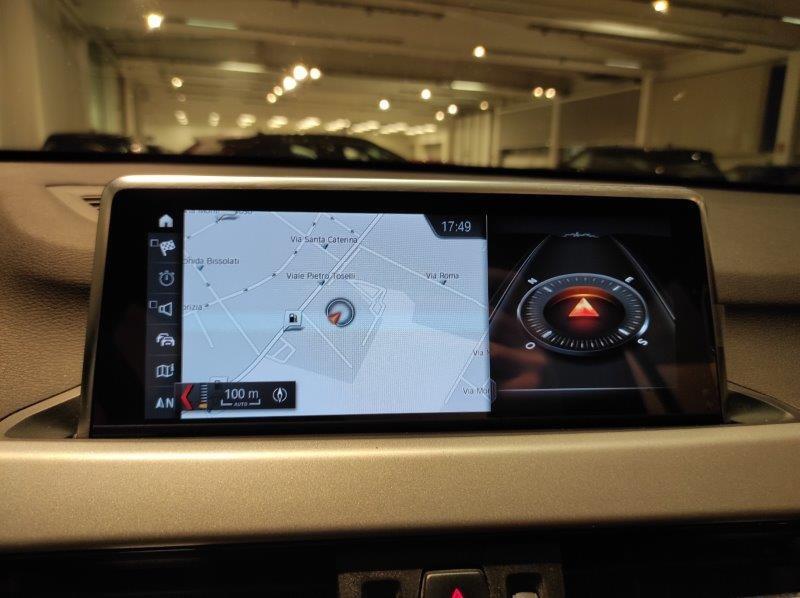 BMW X1 (F48) - X1 sDrive18d Business Advantage