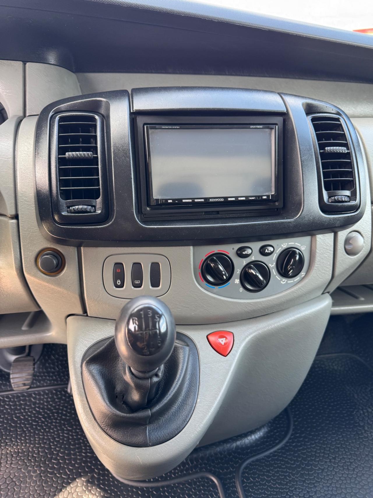 RENAULT TRAFIC 2.0 CTDI 115 FURGONE AUTOCARRO Van