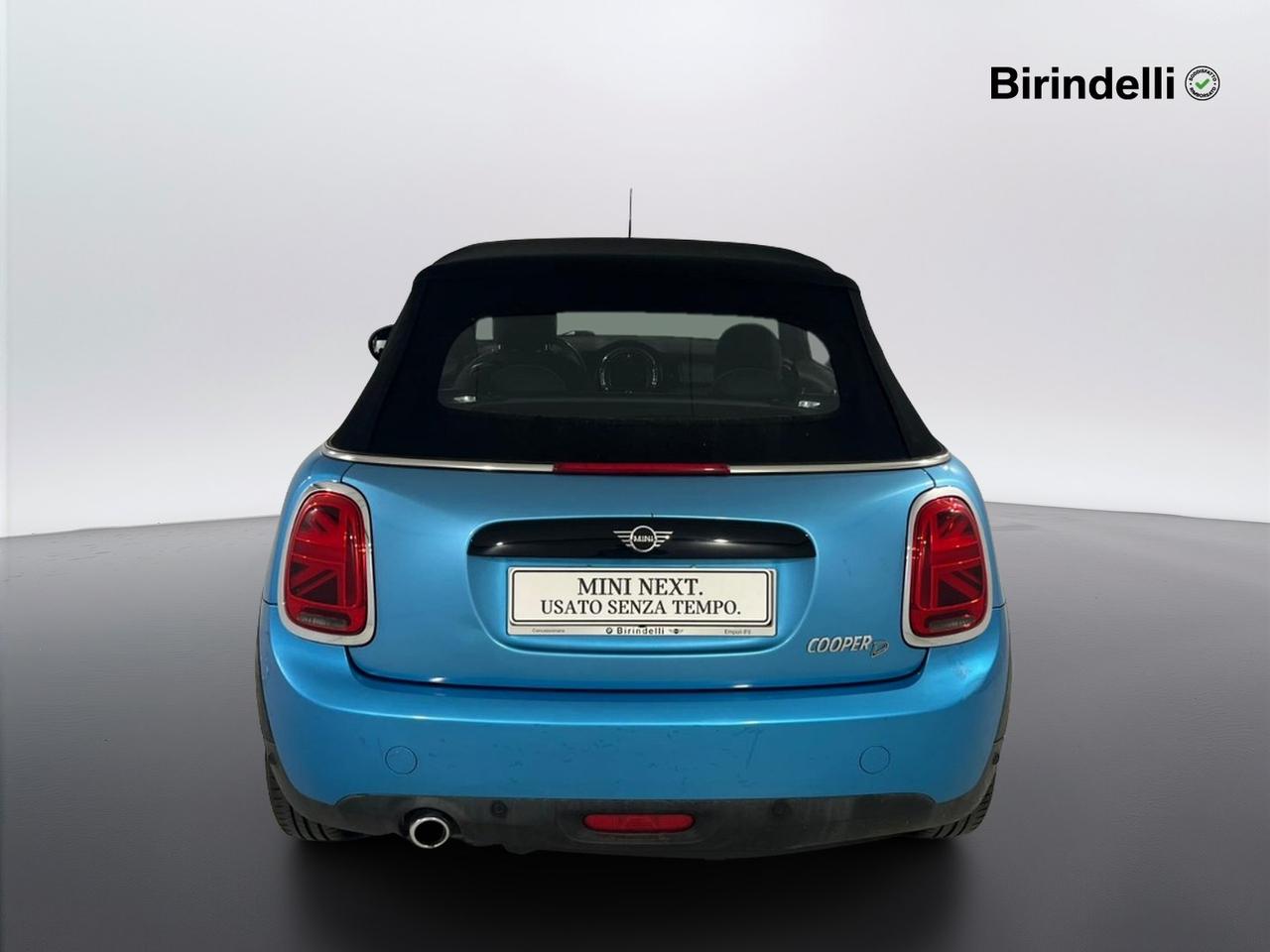 MINI Mini Cabrio (F57) - Mini 1.5 Cooper D Cabrio