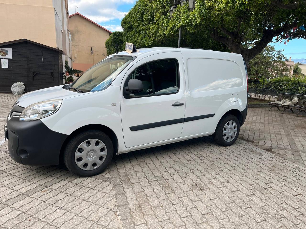 Renault Kangoo 1.5 dCi 110CV 5 porte Stop & Start Life