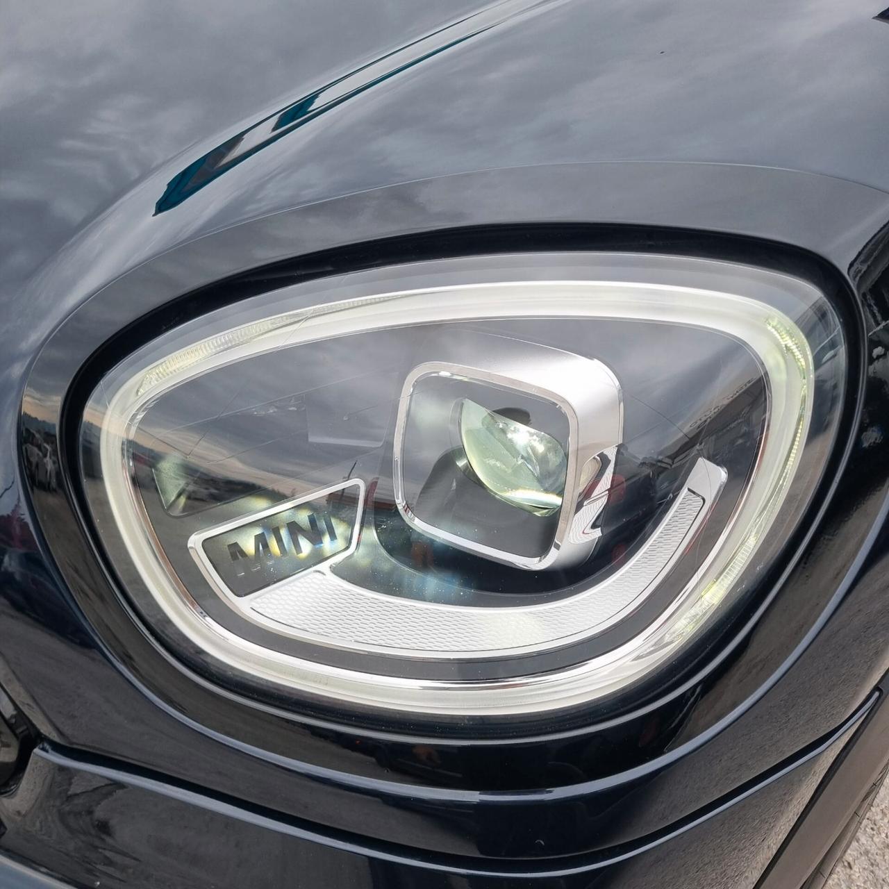 Mini Cooper Countryman 1.5 One D Northwood Edition