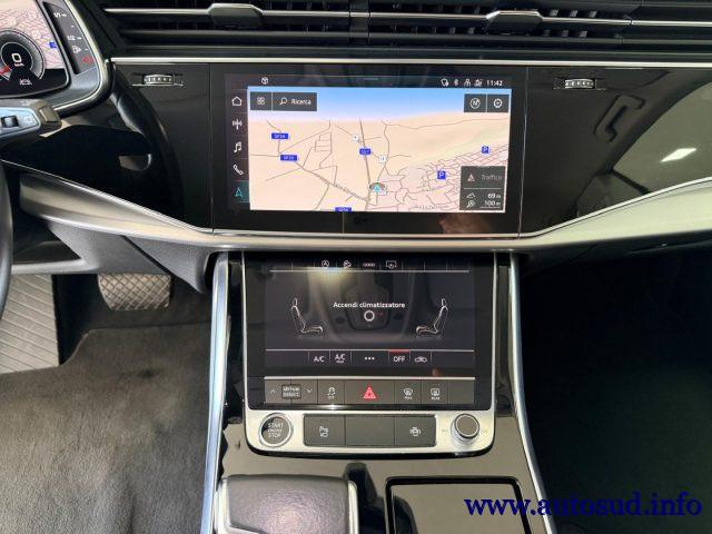 AUDI Q8 45 TDI quattro tiptronic