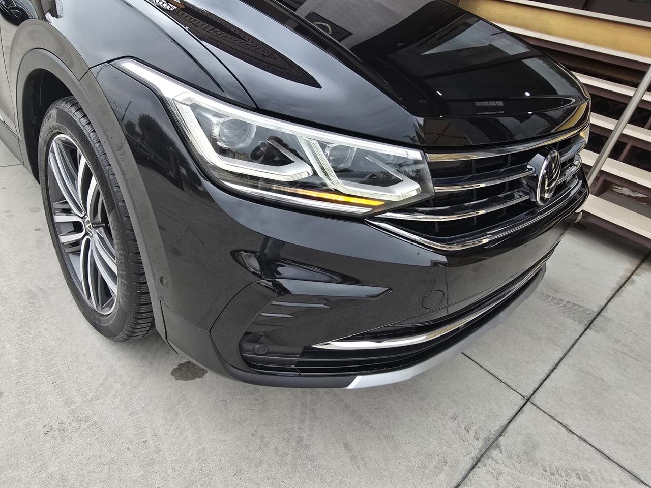 Volkswagen Tiguan 2.0 TDI 150 CV SCR DSG Elegance
