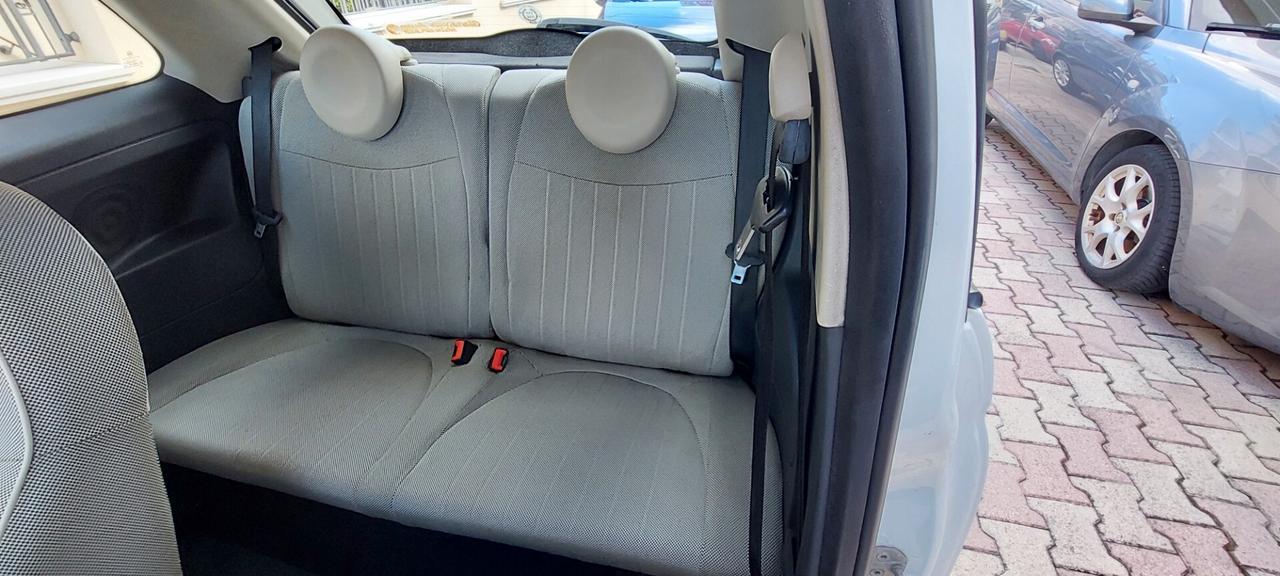 FIAT 500 LOUNGE 1,2 BENZINA TELEFONO TETTO PANORAMICO LEGA USB IMPECCABILE