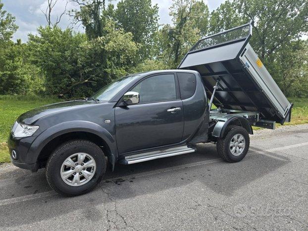 Mitsubishi L200 2.5 DI-D/136CV Club Cab Invite