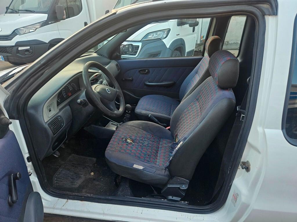 FIAT STRADA 1.9 JTD PICK-UP-2006