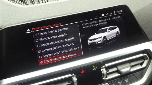 BMW 318 d Touring Luxury Automatico