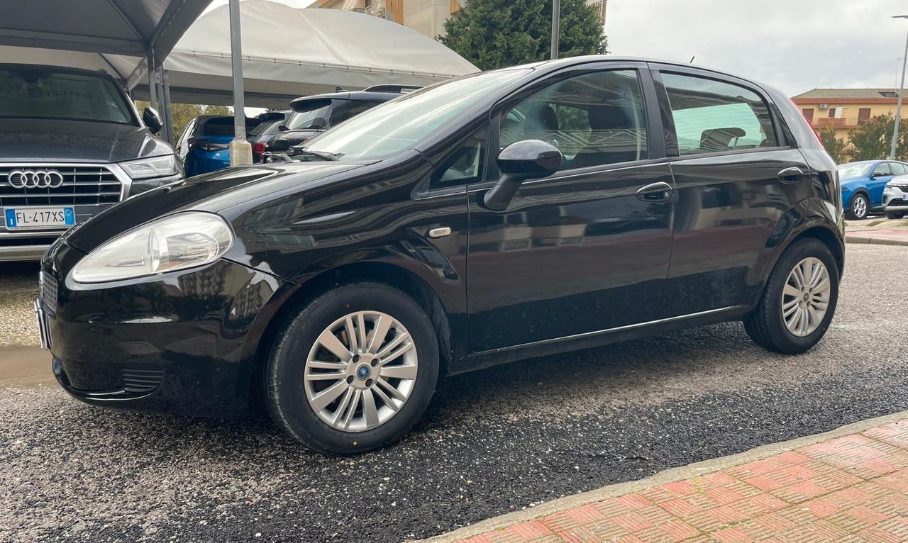 FIAT Grande Punto 1.3Mjt 90cv EMOTION