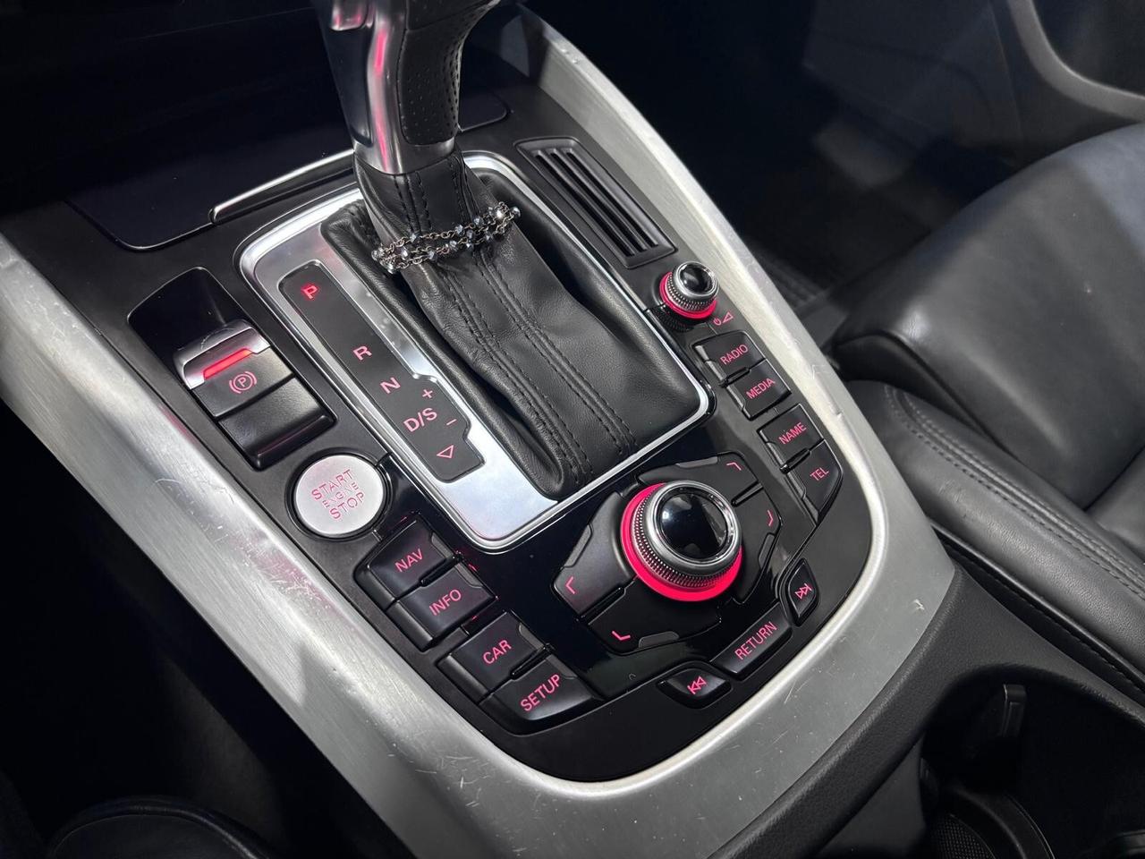 AUDI Q5 2.0 S-TRONIC S-LINE EDITION TETTO-RETRO