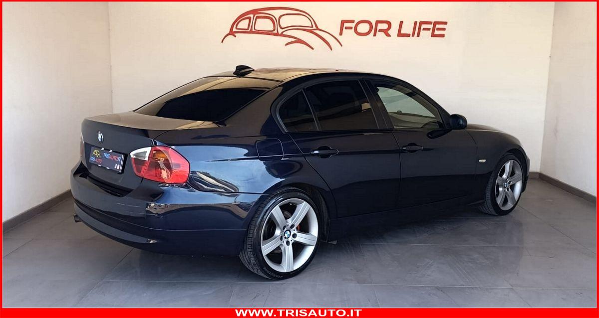 BMW 320d Attiva COMMERCIANTI (TETTUCCIO APRIBILE)