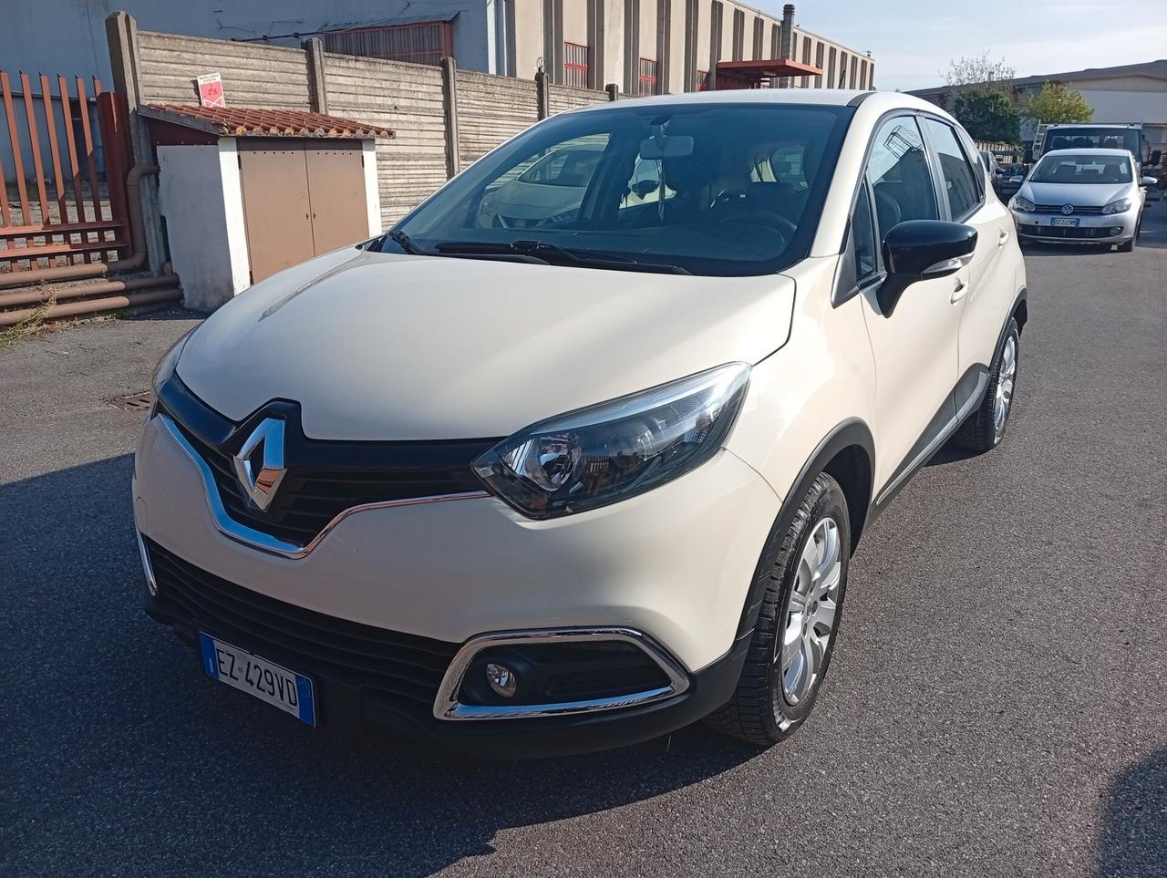Renault Captur 0.9 TCe 12V 90 CV Neopatentati ok