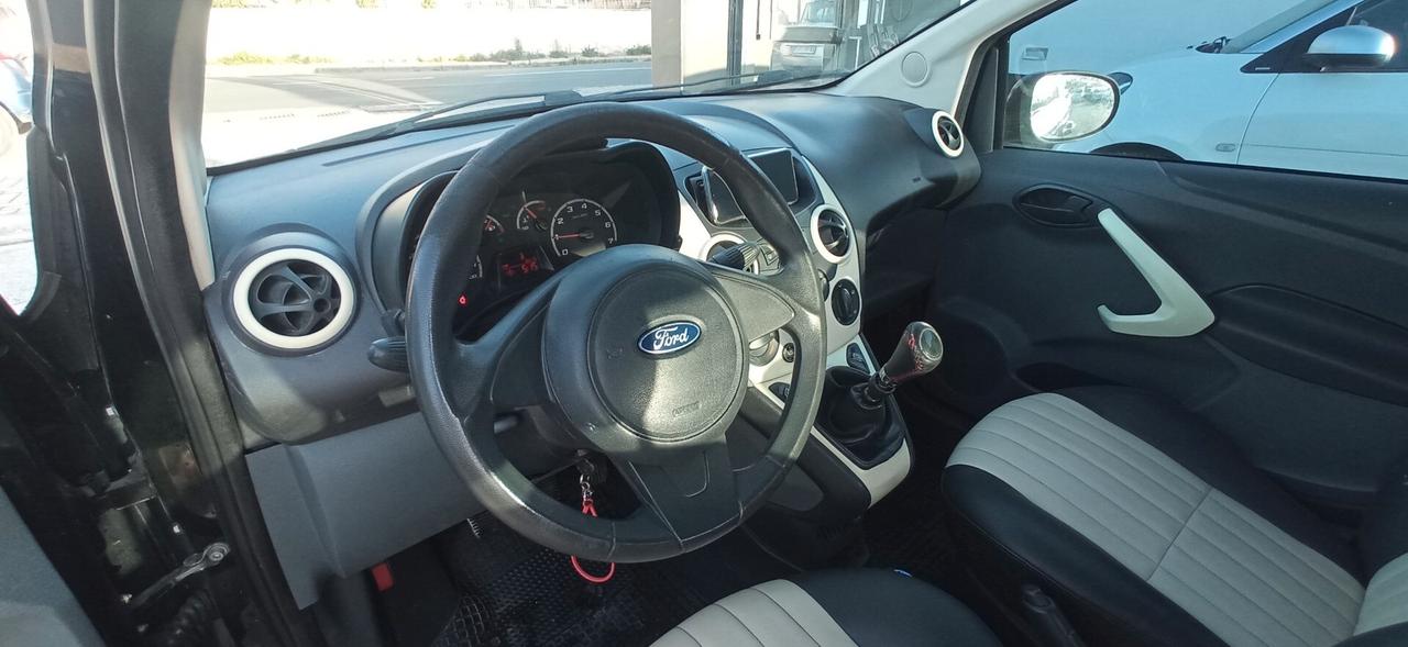 Ford Ka 1.2 8V 69CV Titanium GPL