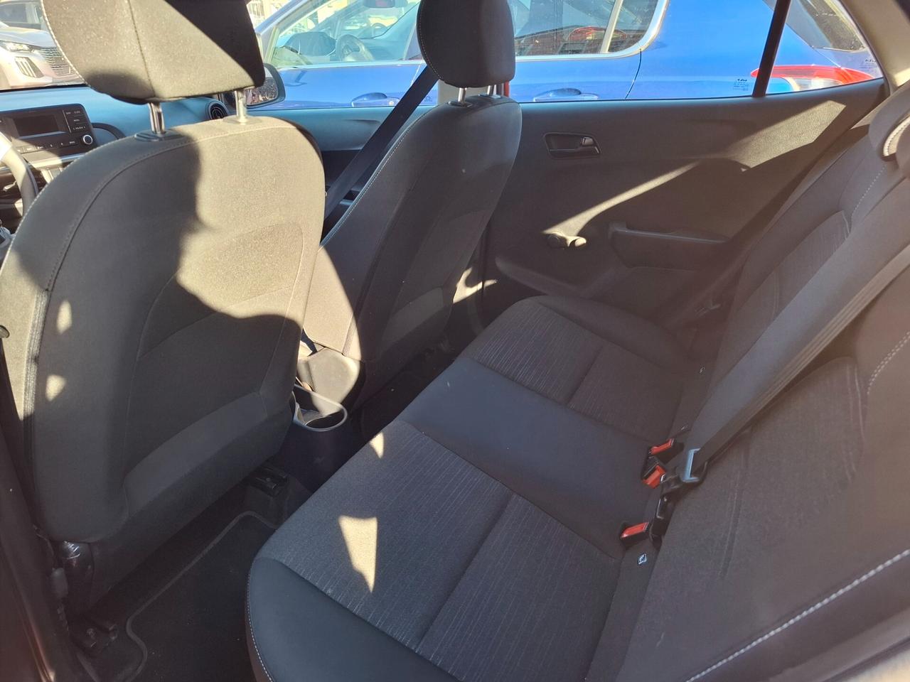 Kia Picanto 1.0 12V 5 porte AMT Urban