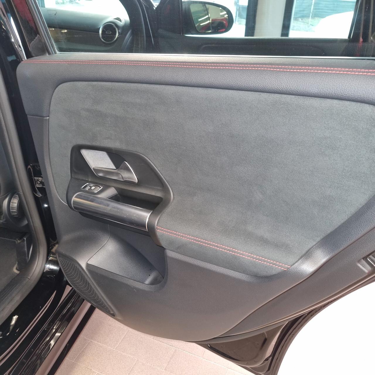 Mercedes-benz B 200 d Automatic Premium AMG line