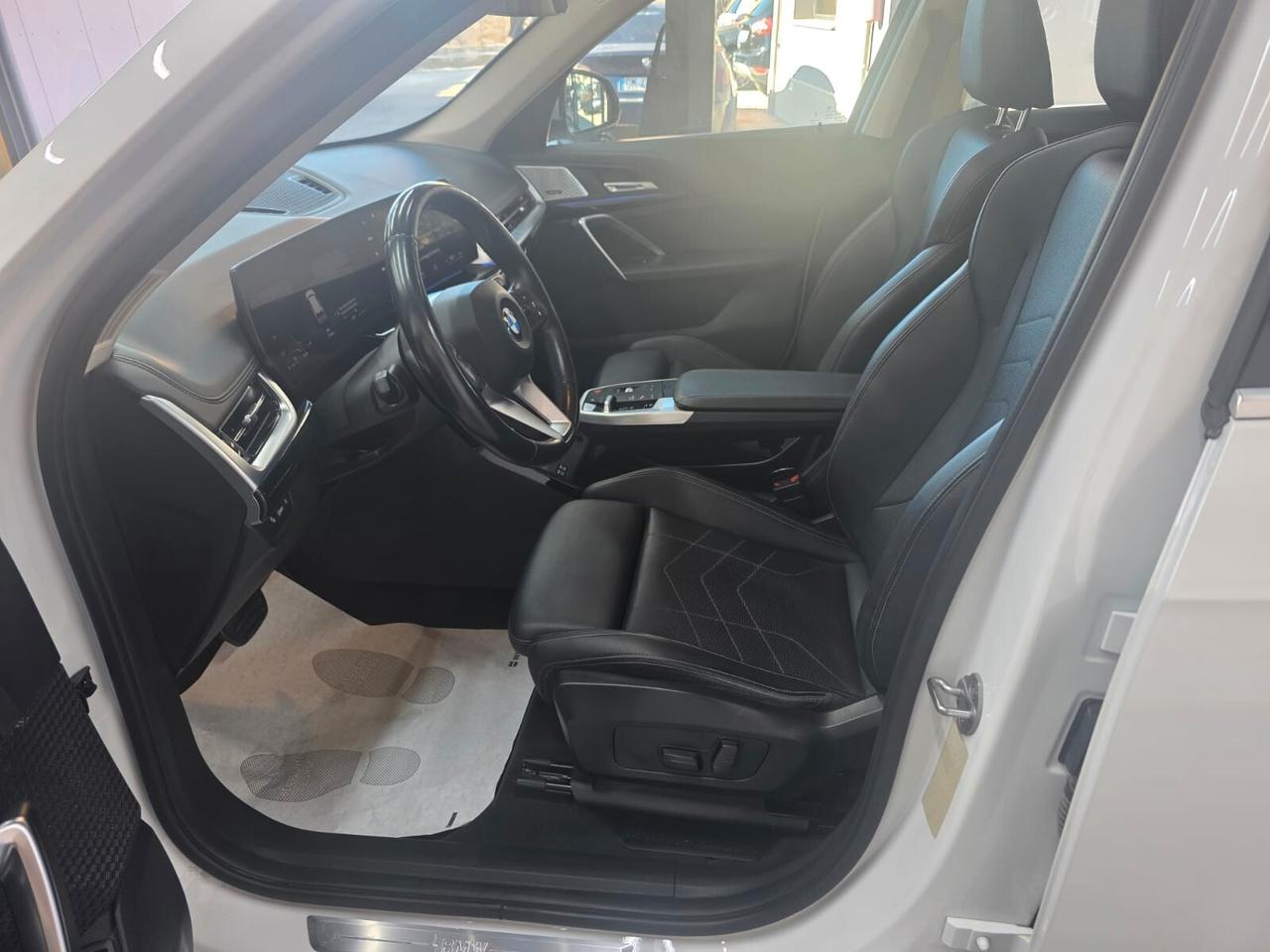 Bmw X1 sDrive 18d xLine Tetto