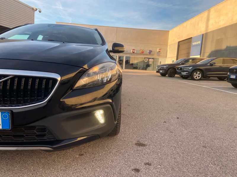 VOLVO V40 Cross Country 2.0 D2 Ocean Race