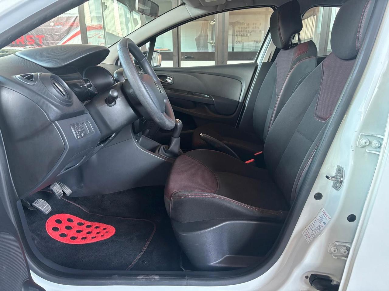 Renault Clio 1.2 75CV 5 porte Live